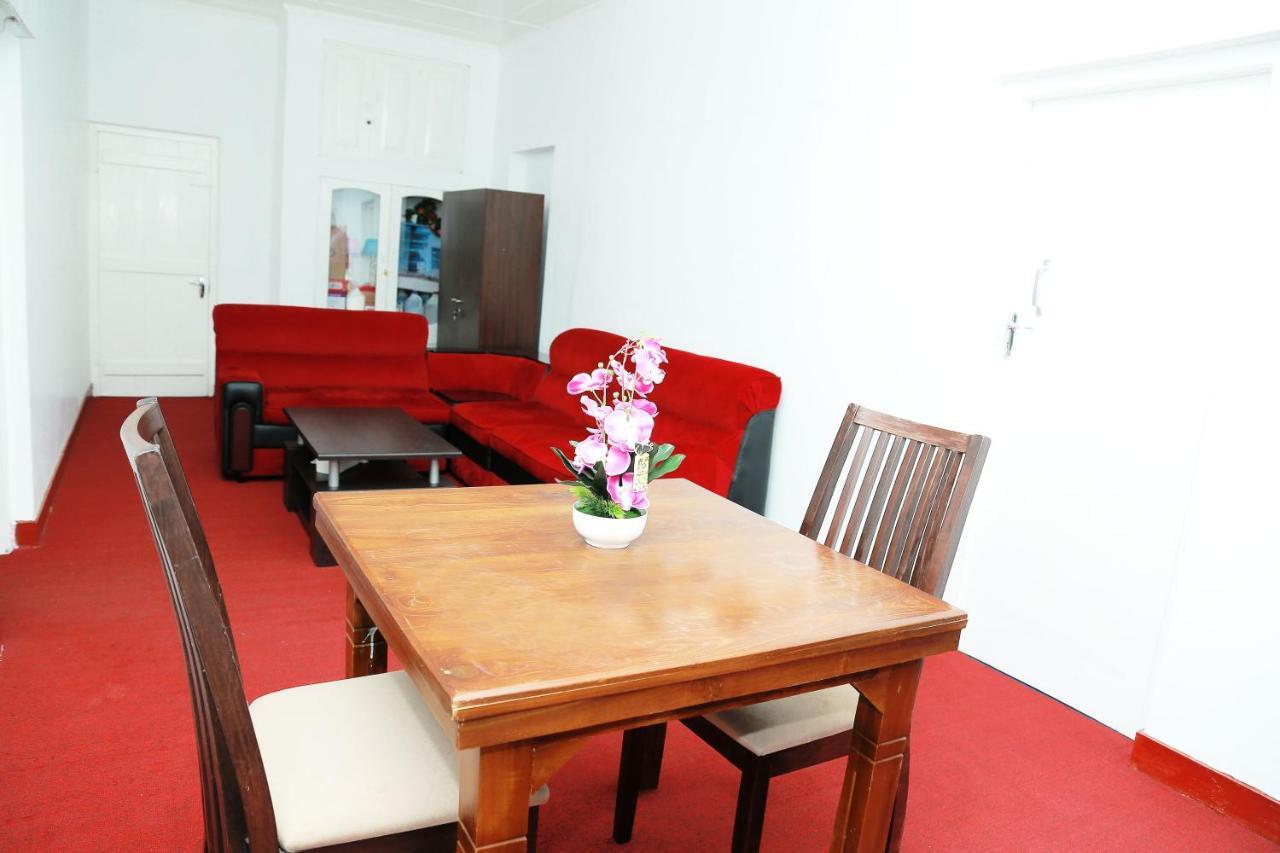 Oyo 238 Selva'S Guest House 누와라 엘리야 외부 사진